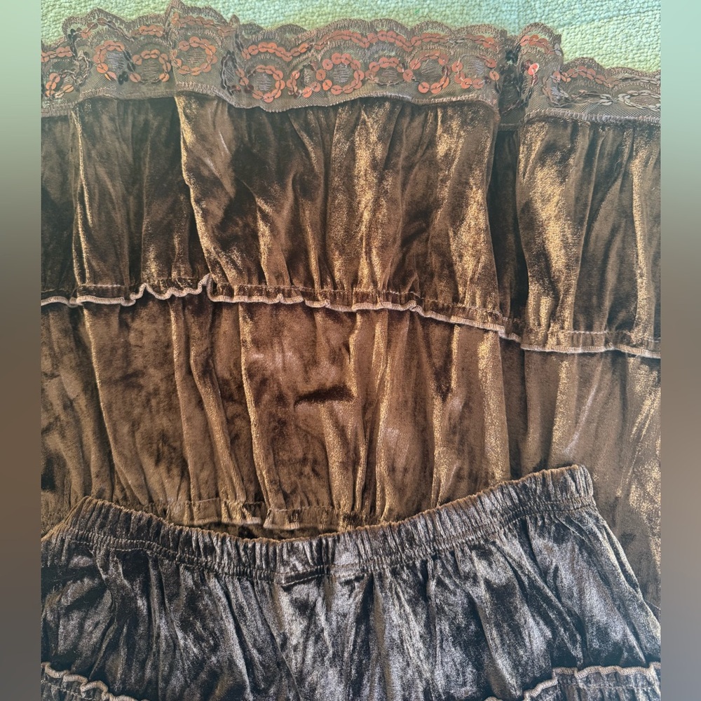 Vintage-Style Brown Velvet Tiered Maxi Skirt with Sequin Lace Trim โ Size S - Picture 5 of 7